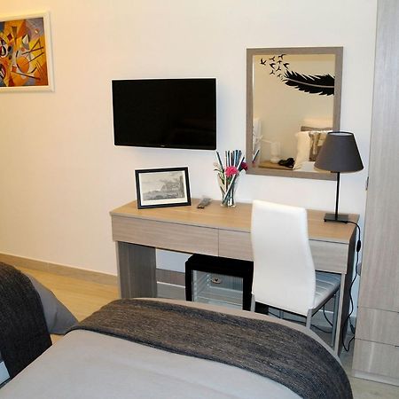 نابولي B&B Chiaia 216 المظهر الخارجي الصورة